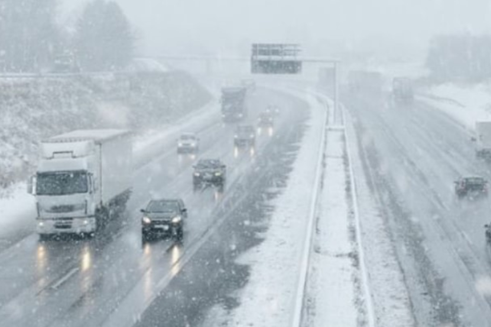 Snow Storm on Hwy