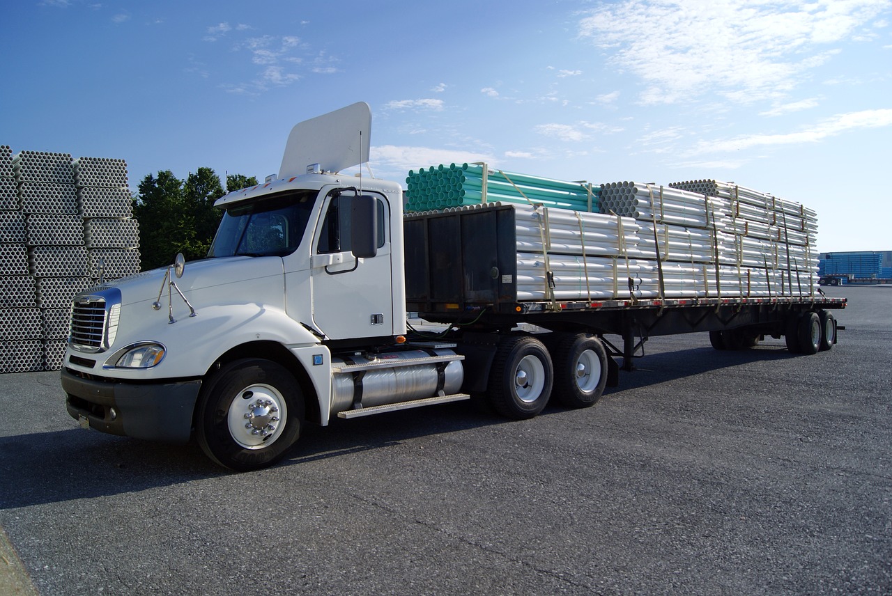 truck, load, transport-1565478.jpg